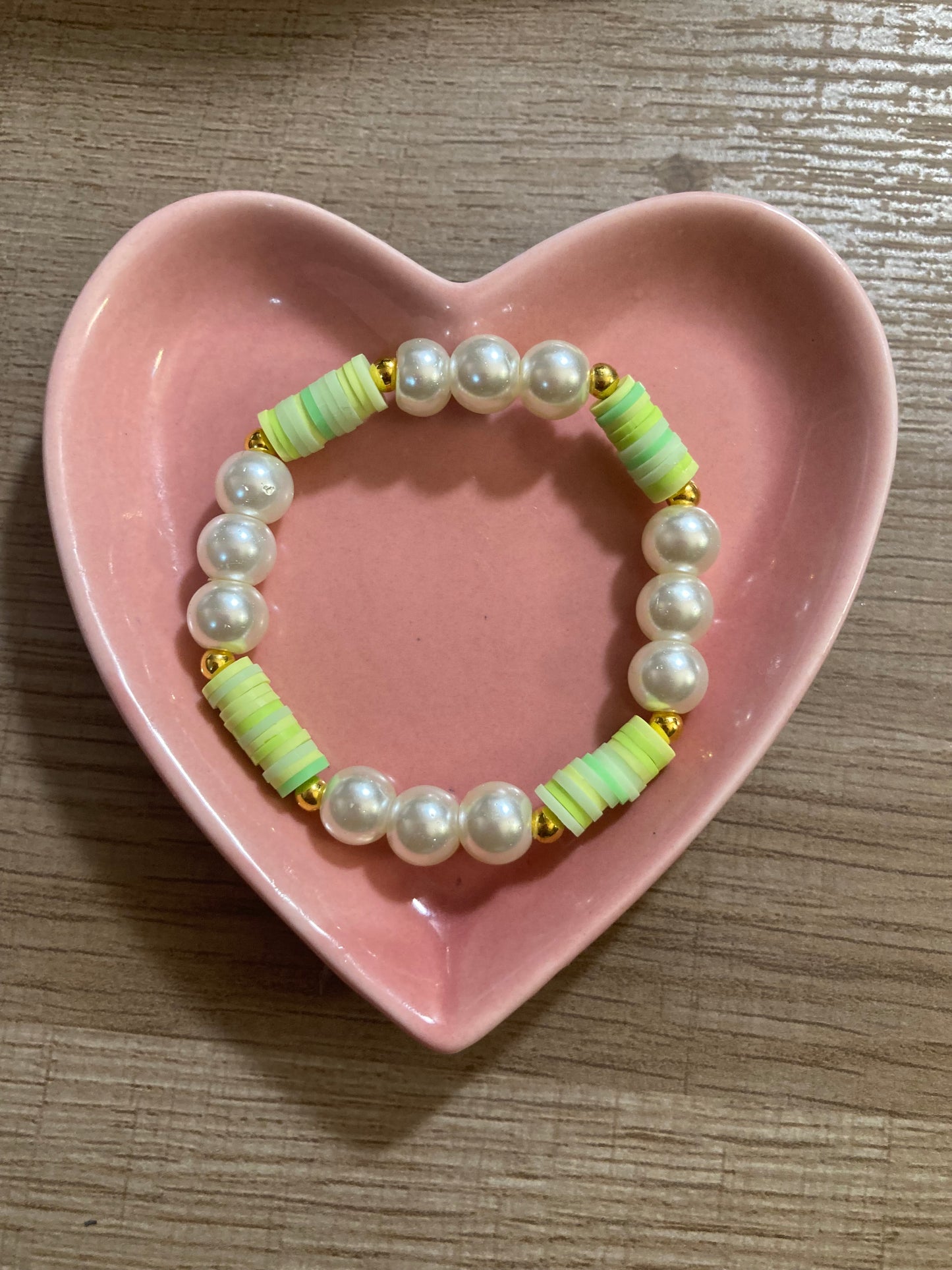 Zye Zye's Beads Pretty and Fashionable Handmade Beaded Bracelet