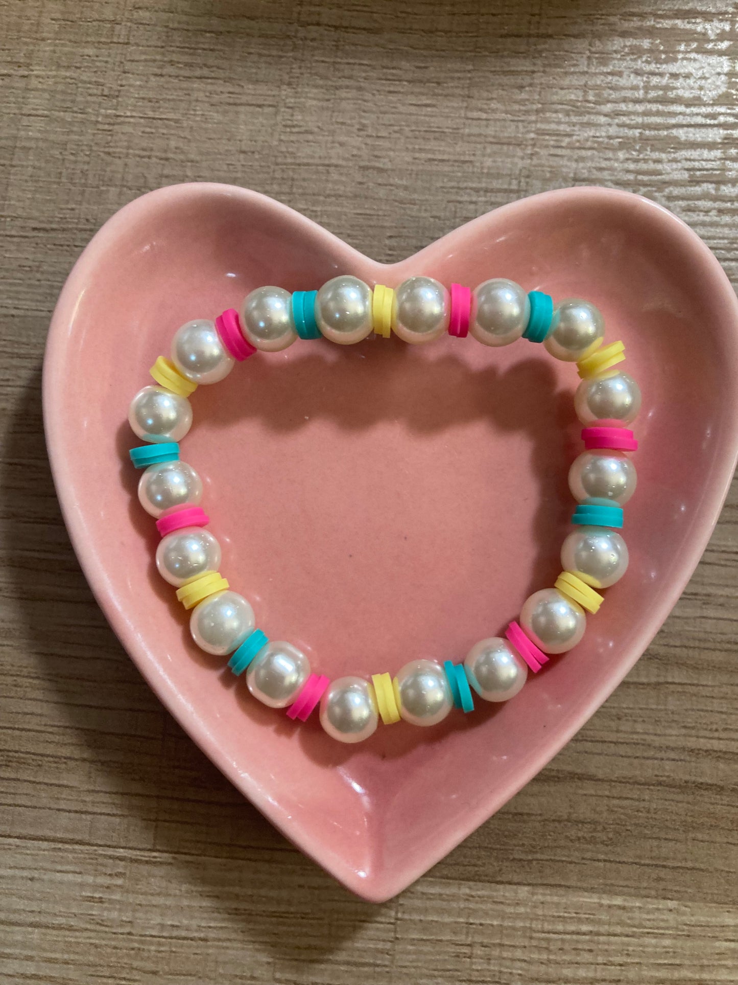 Zye Zye's Beads Pretty and Fashionable Handmade Beaded Bracelet