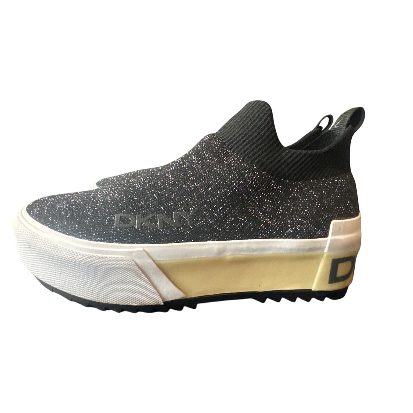 Viven Slip-On Knit Platform Sneaker (Women)Size 7.5 Pre-Owned