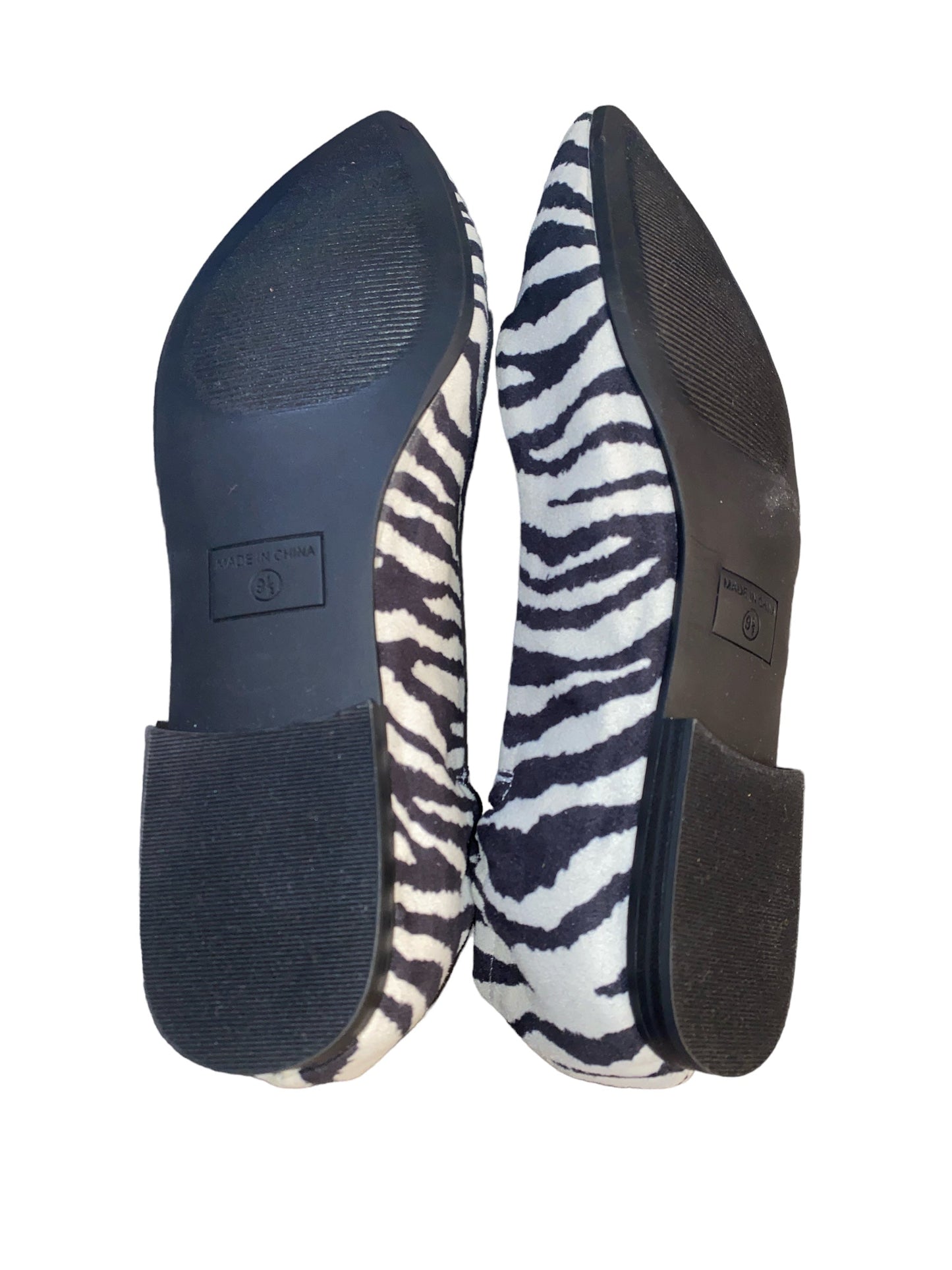 Kaari Blue Zebra Jessica Women's  Zebra Print Flats Size 9 1/2M-Pre-Owned