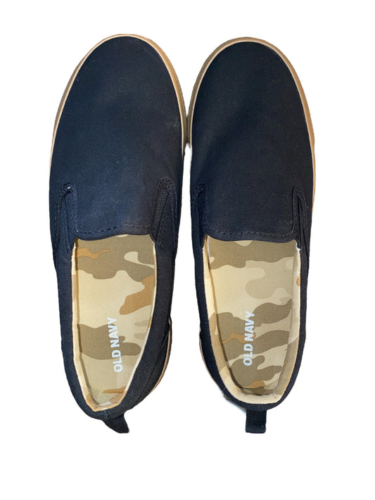 Old Navy Boy’s Black/Tan with Green Camo Lining Slip On Canvas Sneaker Size 6 "NWT"