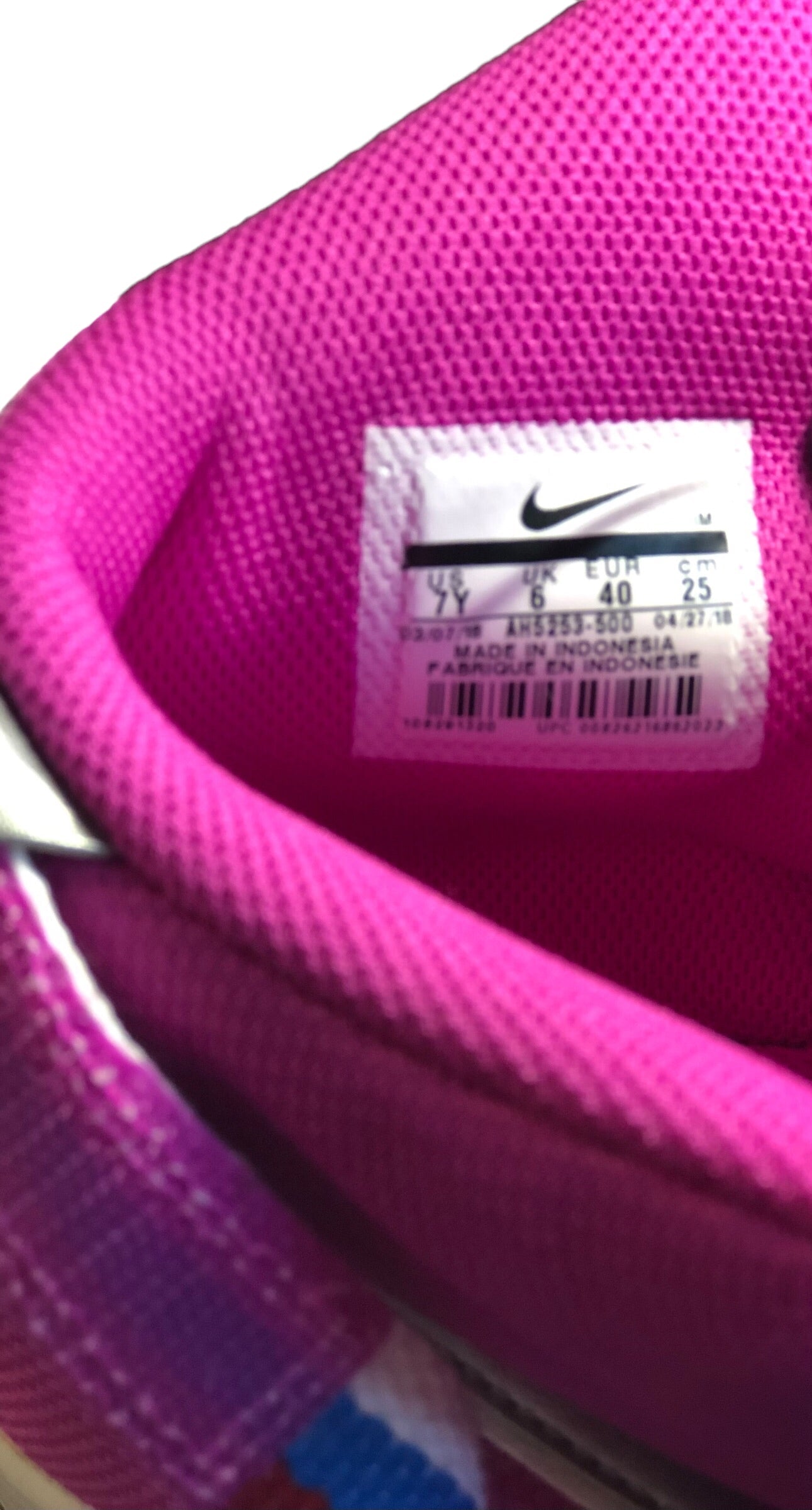 Nike Women’s Vandal High Supreme Fuchsia size 7