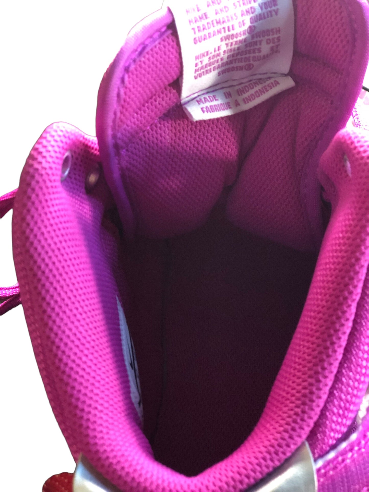 Nike Women’s Vandal High Supreme Fuchsia size 7