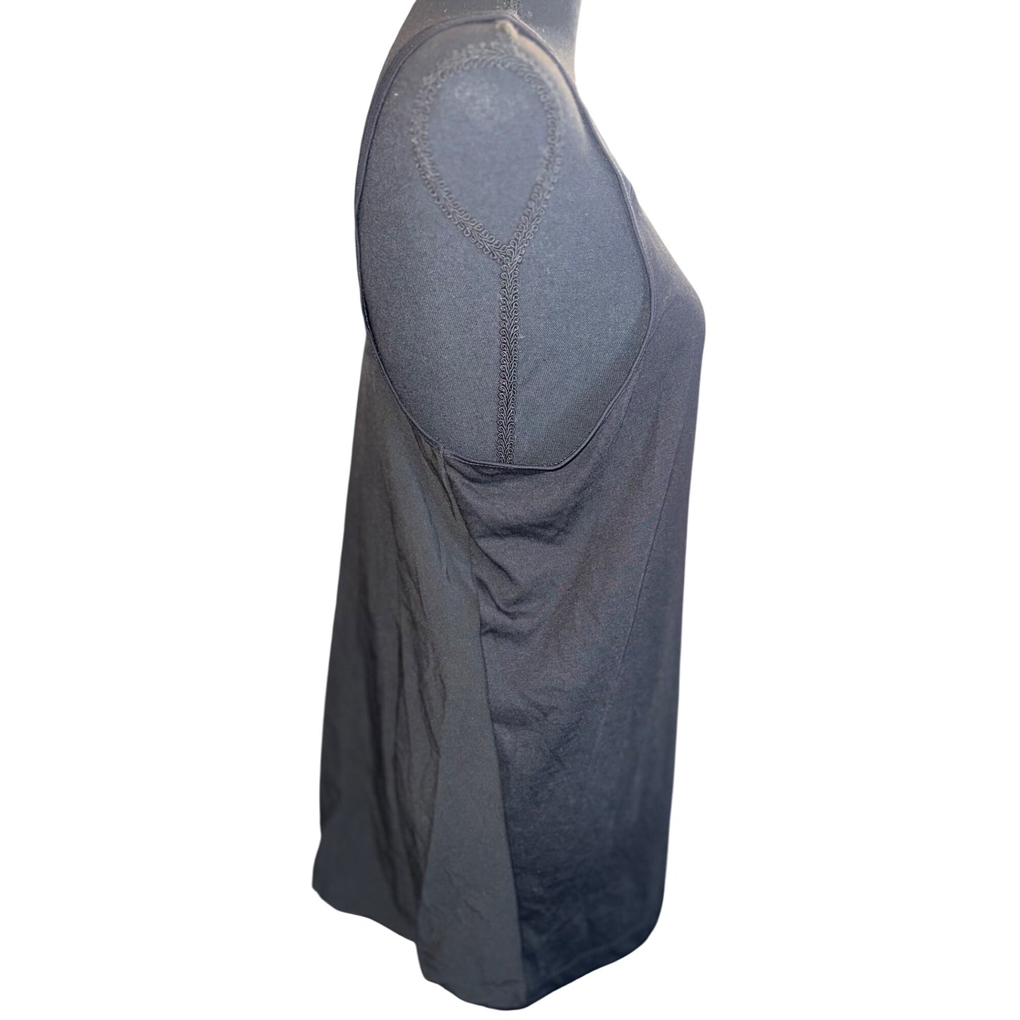 Women's Lot/Bundle of 4 Tank Top Shirts