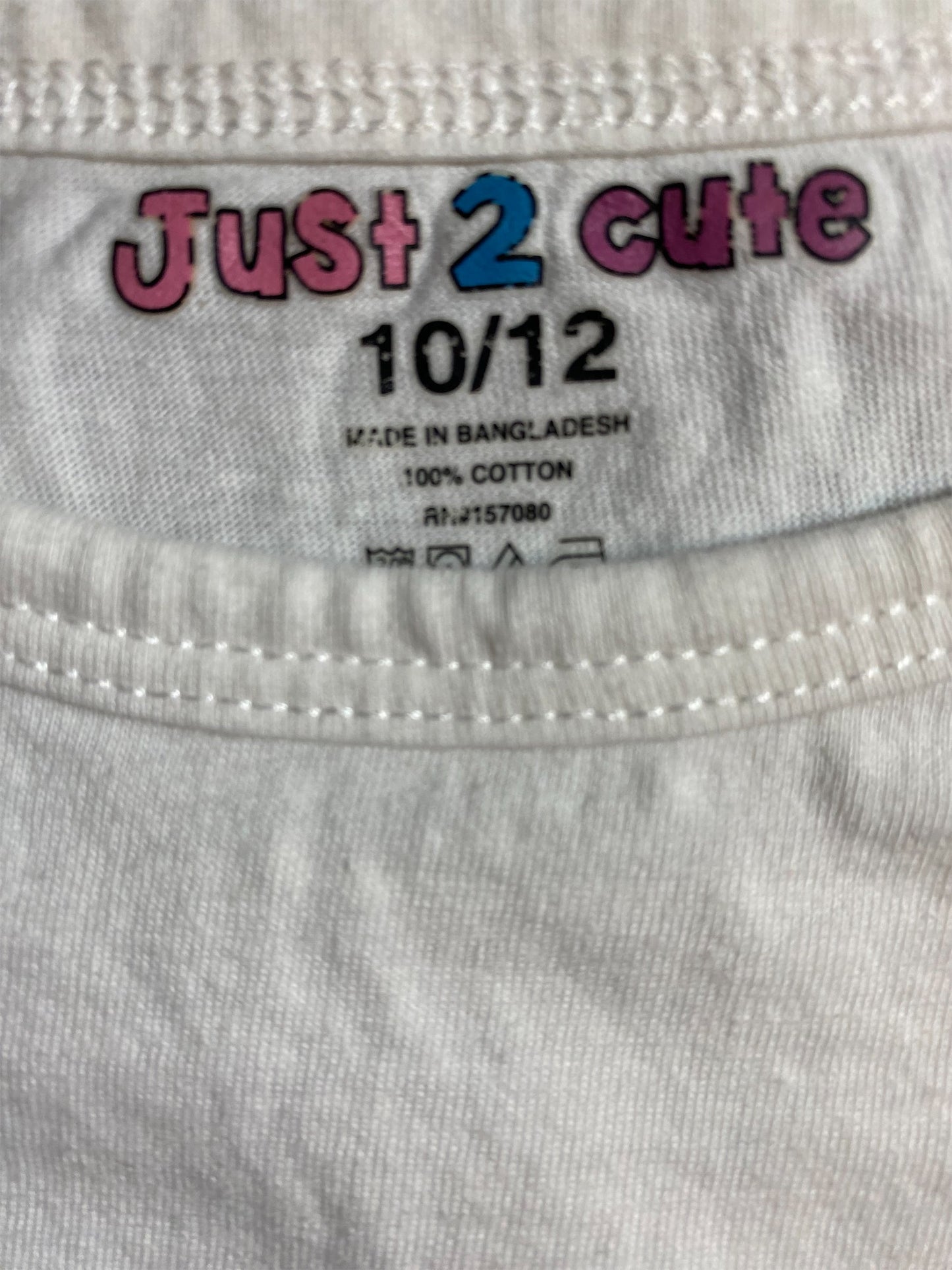 Just 2 Cute Girls Graphic Tee Size 10/12 Pre-Owned