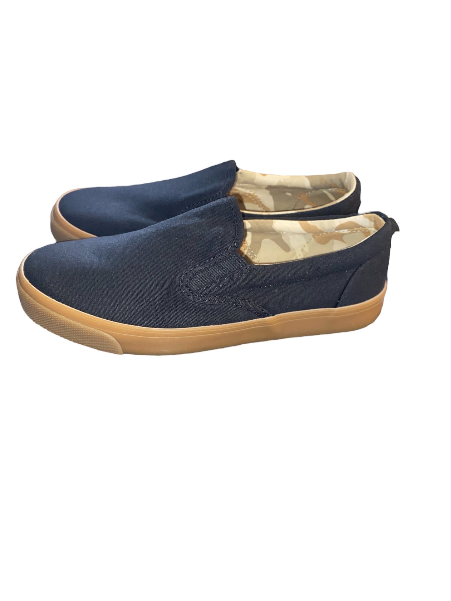 Old Navy Boy’s Black/Tan with Green Camo Lining Slip On Canvas Sneaker Size 6 "NWT"