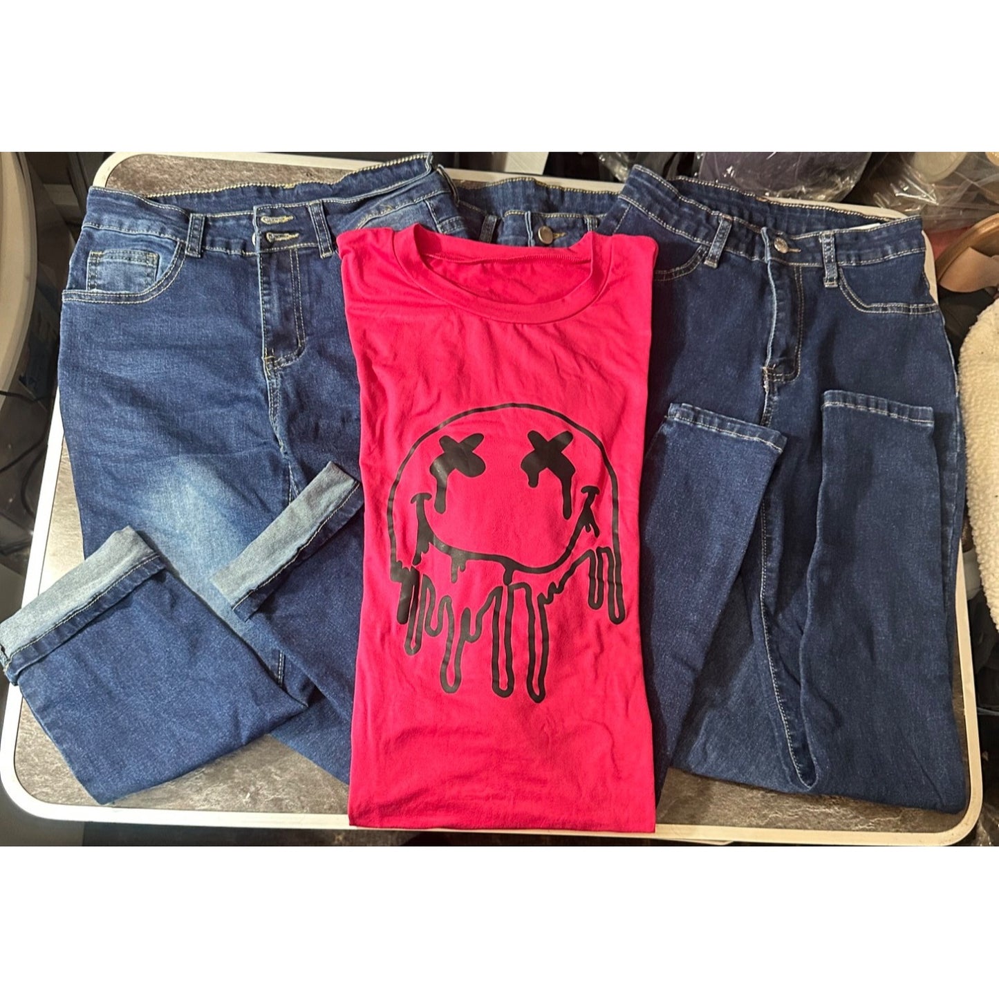 SHEIN Women’s Clothing Bundle-Shirt, Jean Capris & Skinny Jeans(Pre-Owned Size S, 27, 4)