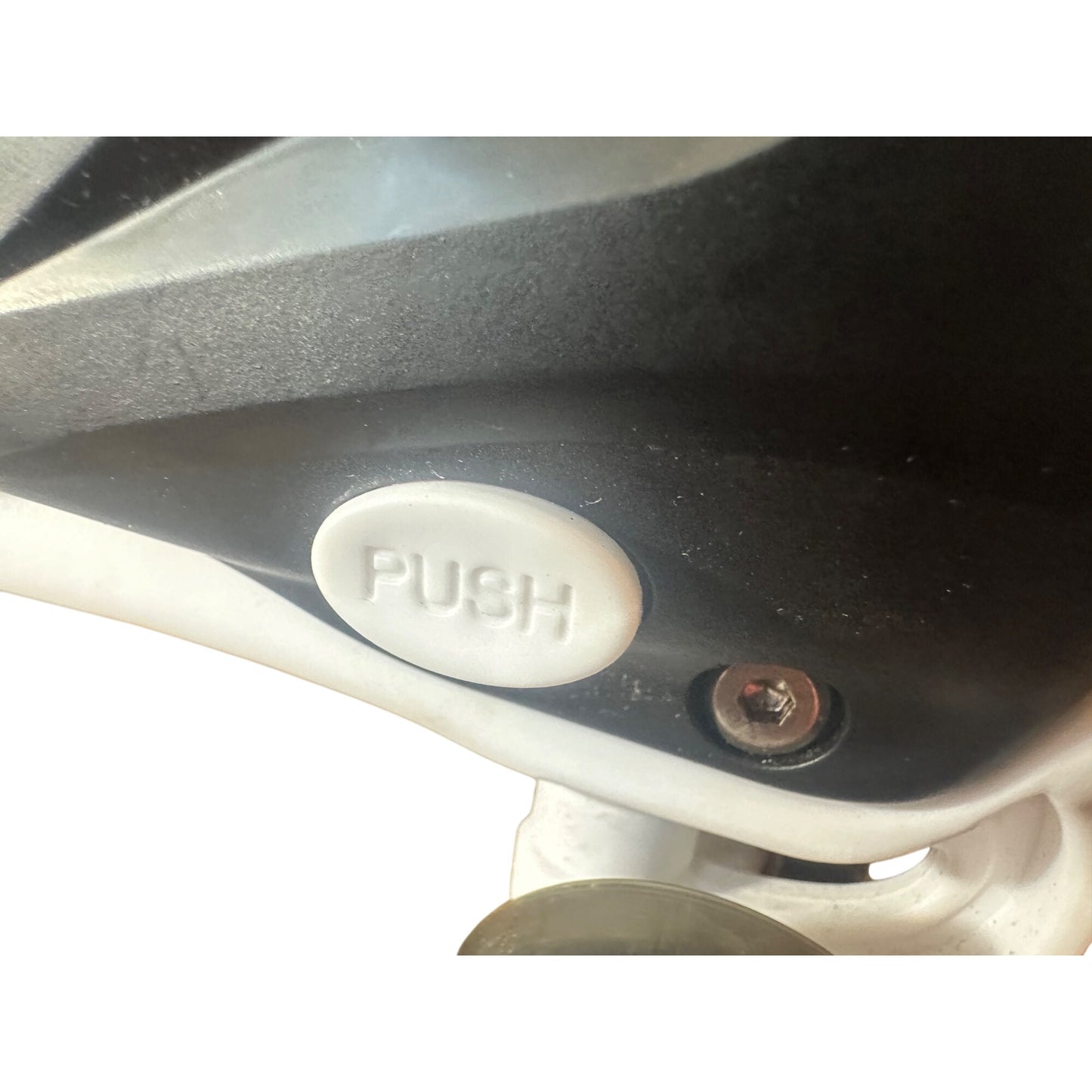 METROLLER Roller Skates Unisex Adjustable Large-Youth & Adult (4-7 Men/5-8 Women) Roller skates with Light up Wheels-Pre-Owned